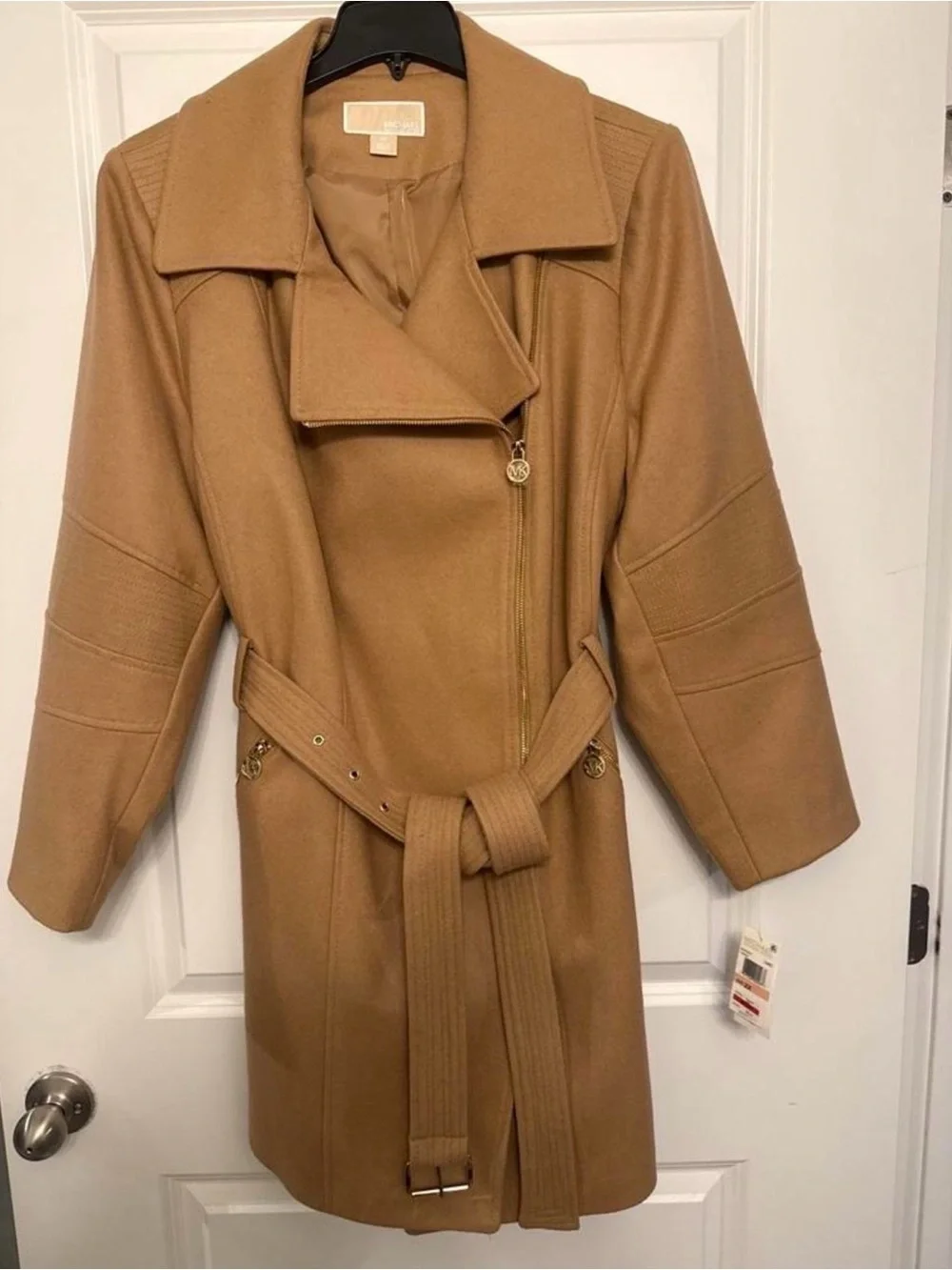 Classic Camel Belted Wool-Blend Coat - Women